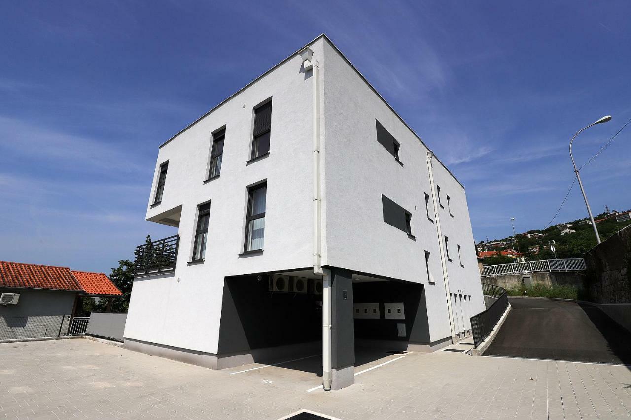Studio Apartment Ada 2 Rijeka Buitenkant foto